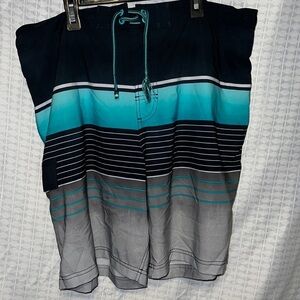 Men’s swim shorts